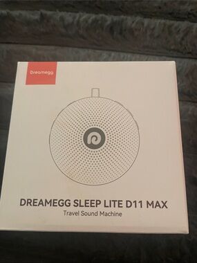 Dreamegg Portable Noise Machine for Baby or Adult NWT